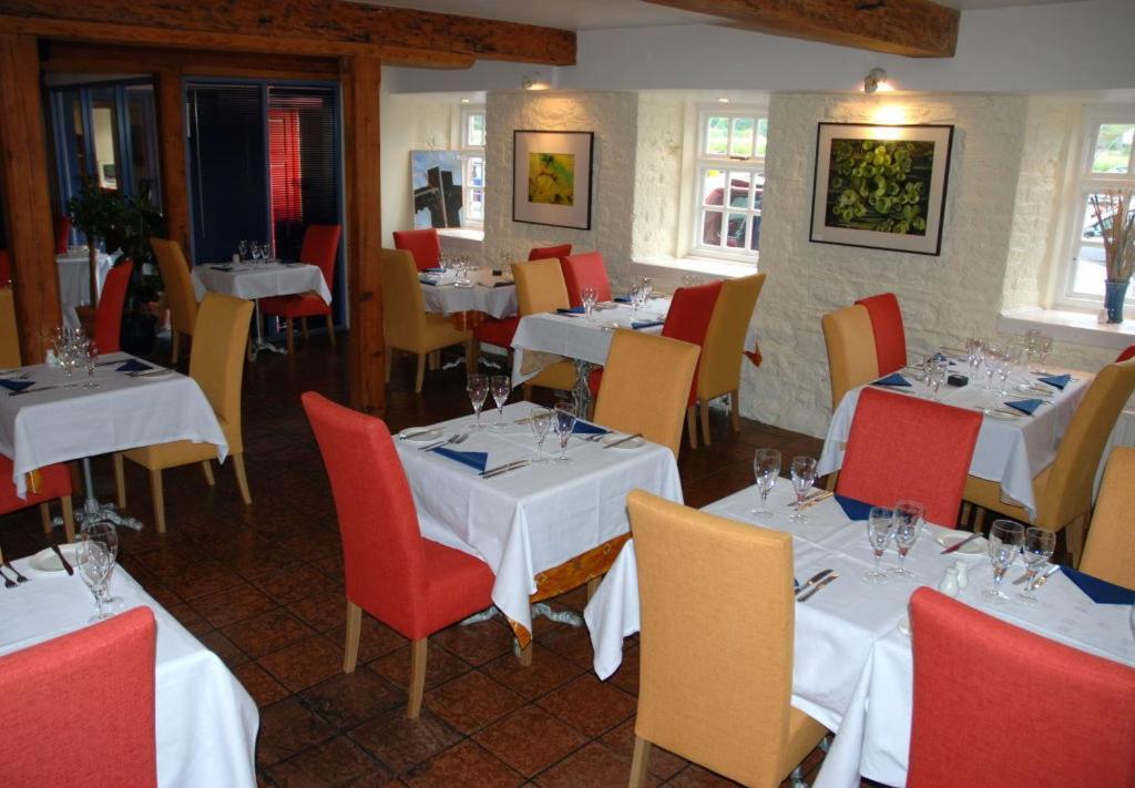 Waterside Guesthouse Graiguenamanagh Екстериор снимка